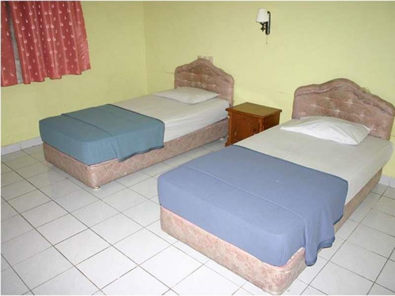 Huswah Transit Hotel Dżakarta Zewnętrze zdjęcie